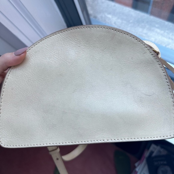 RARE ONE OF A KIND Madewell Ivory Half Moon Bag - Picture 2 of 4